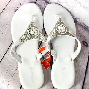 NWT Women’s White Bejewelled (Christel) Flip Flop Sandals